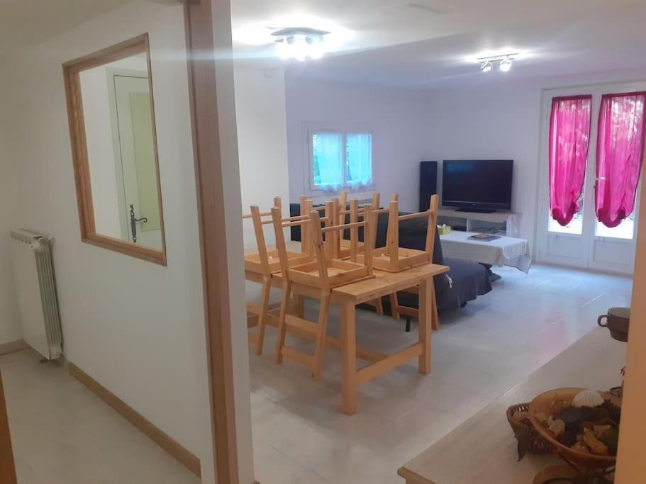 Chateaudouble : Appartement Au Calme Exteriér fotografie